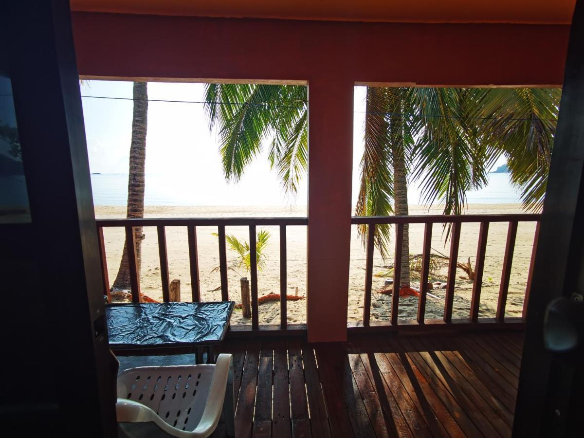 Permata Beach Chalet Kampong Juara ภายนอก รูปภาพ